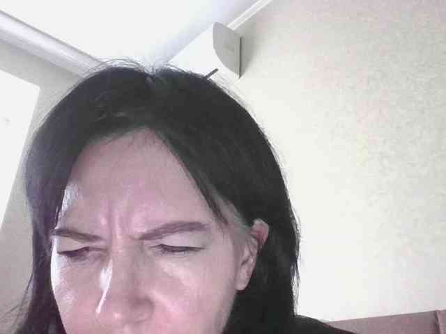 Yuliaa318 webcam