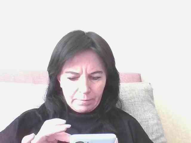 Yuliaa318 webcam