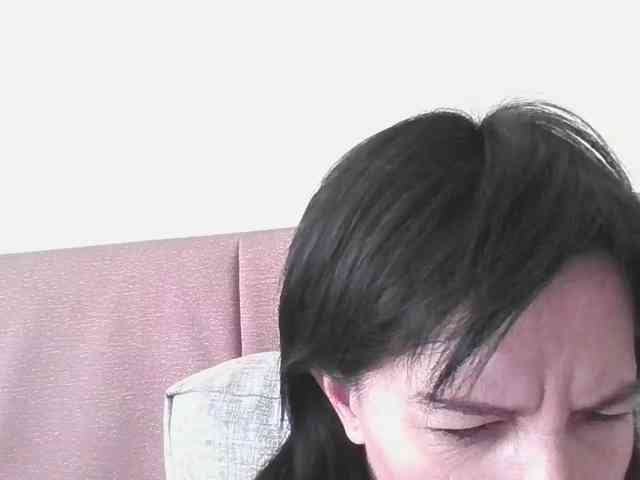 Yuliaa318 webcam