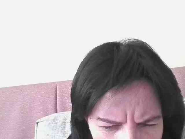 Yuliaa318 webcam