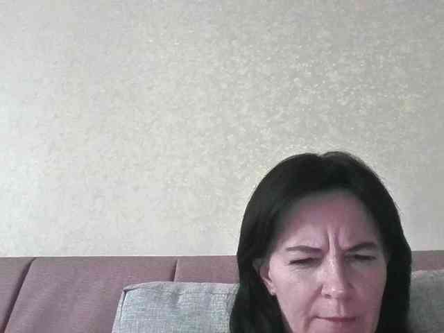 Yuliaa318 webcam
