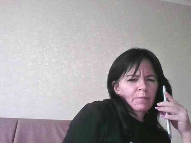 Yuliaa318 webcam