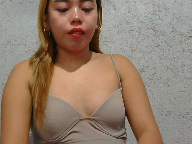 Stylishgirl091602 webcam bongacams model stream image