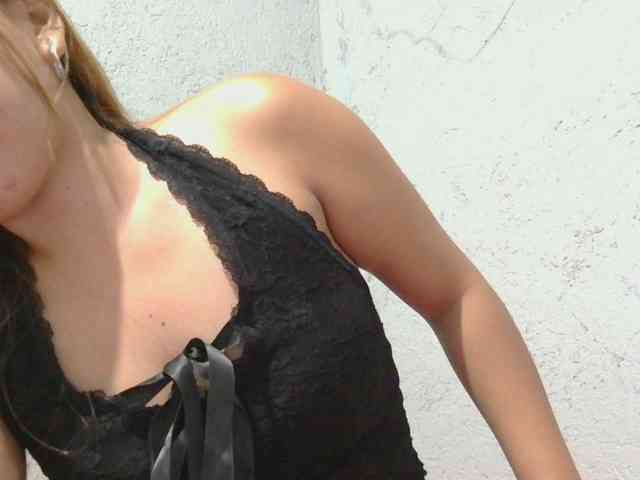 Stylishgirl091602 webcam