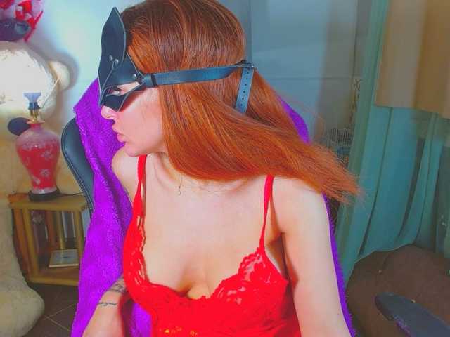 moonmaiden's BongaCams show and profile