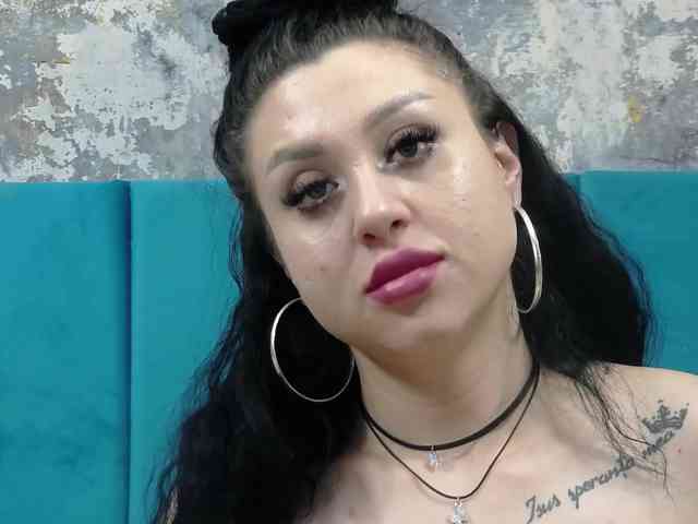 ChantalDavis Live Webcam on BongaCams