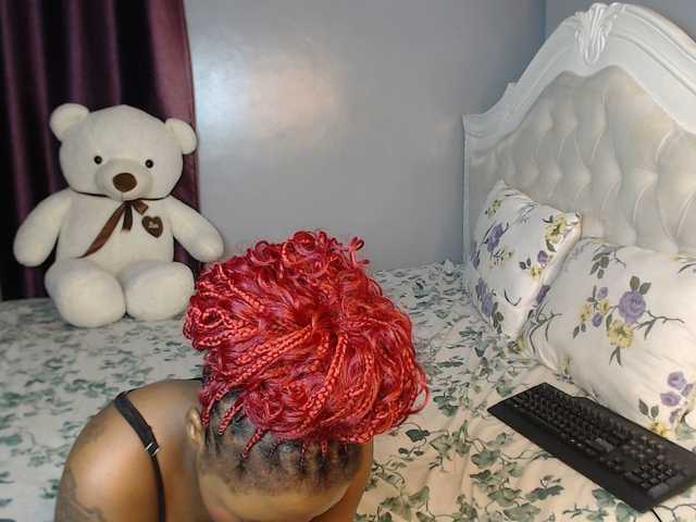 Londonbliss's BongaCams show and profile