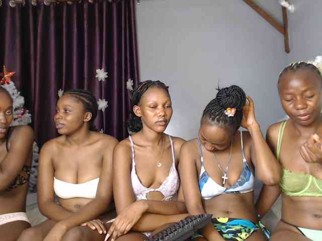 Londonbliss Live Webcam on {site_name}