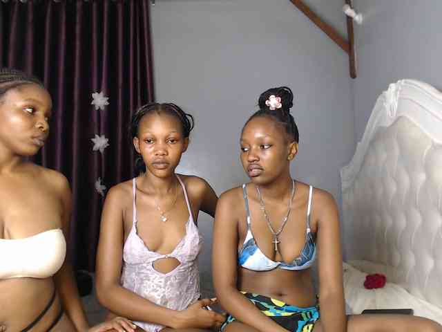 Londonbliss Live Webcam on {site_name}