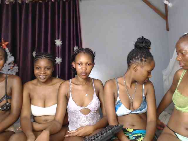 Londonbliss Live Webcam on {site_name}