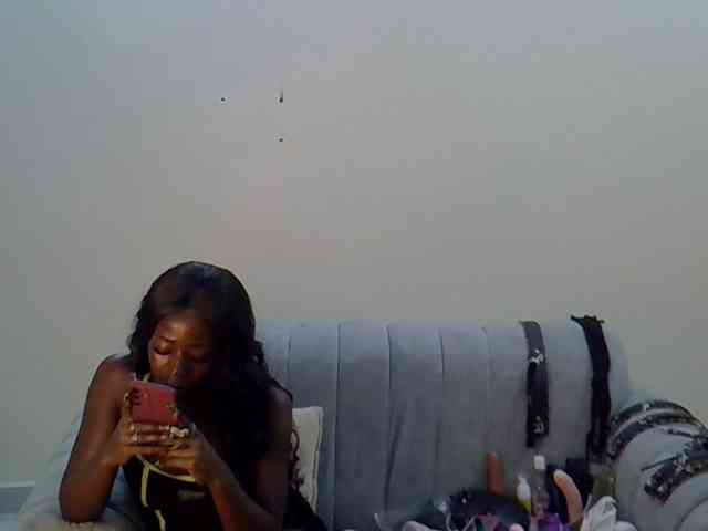 Rose-petall webcam