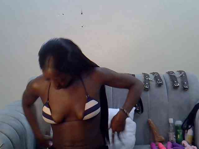 Rose-petall webcam