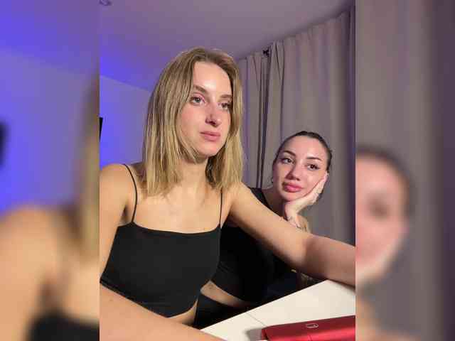 Lolaaamurr webcam
