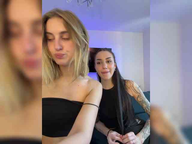Lolaaamurr webcam