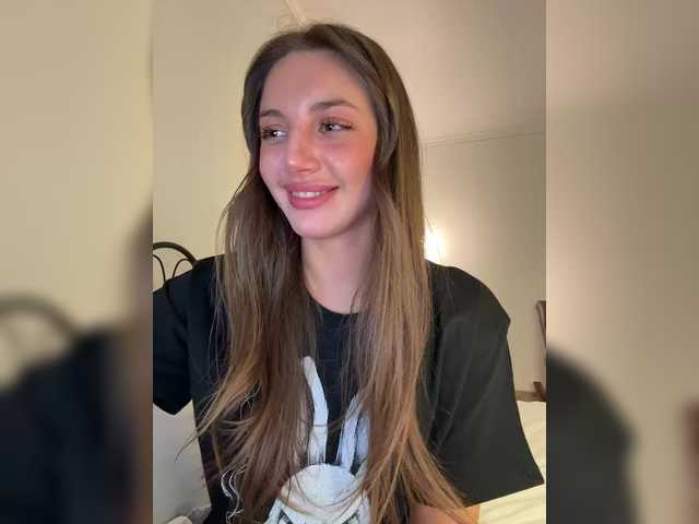 Evelonelfi's BongaCams show and profile