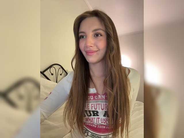 Evelonelfi's BongaCams show and profile