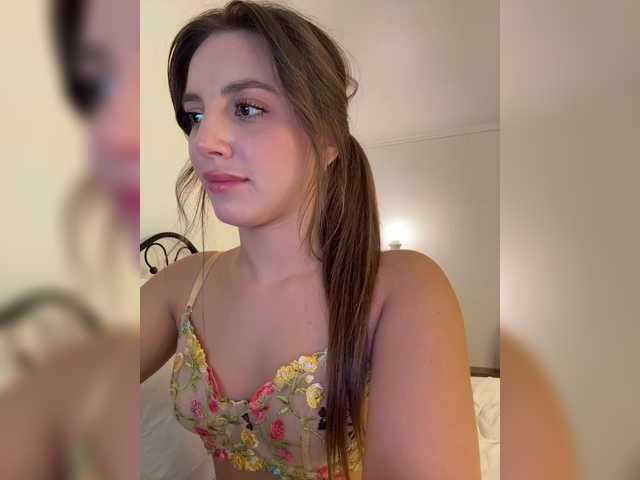 Evelonelfi's BongaCams show and profile