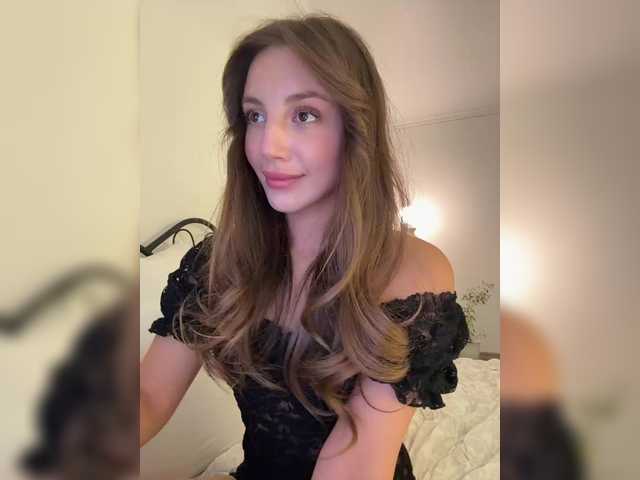 Evelonelfi's BongaCams show and profile