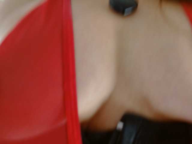 MAGHENTA Live Cam on BongaCams