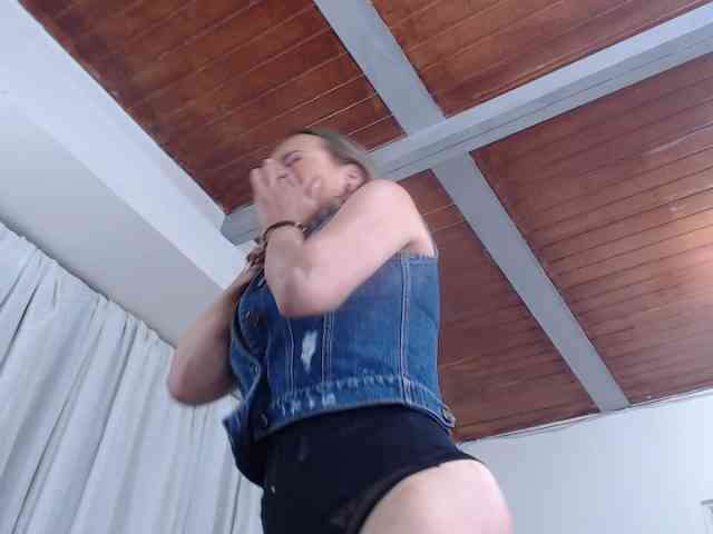 MAGHENTA webcam