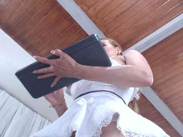 MAGHENTA webcam
