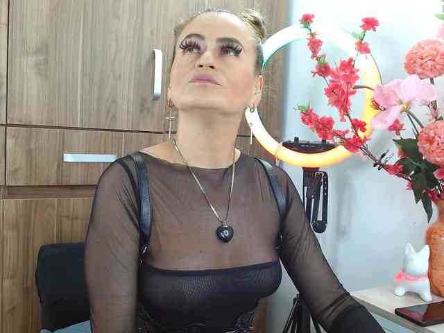 MAGHENTA