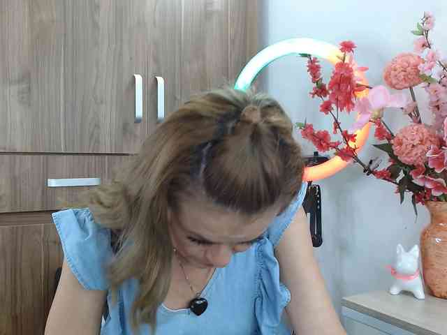 MAGHENTA webcam