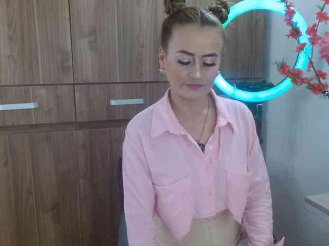 MAGHENTA