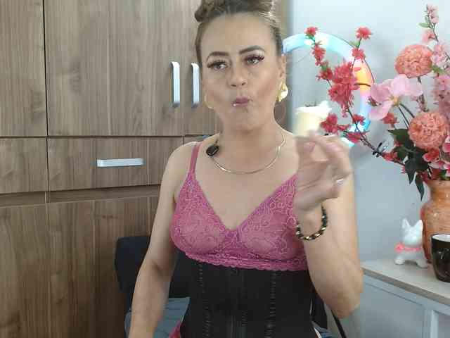 MAGHENTA