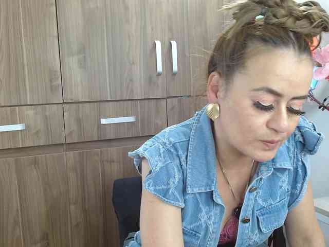 MAGHENTA webcam