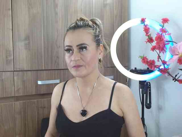 MAGHENTA webcam