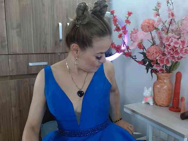MAGHENTA