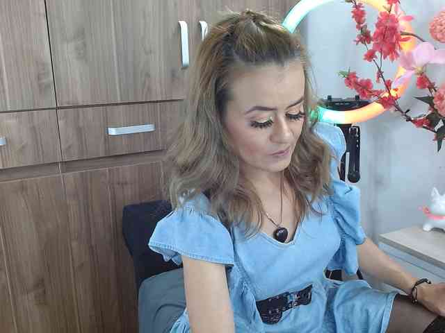 MAGHENTA