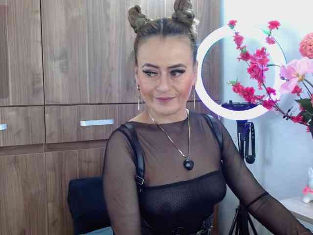 MAGHENTA