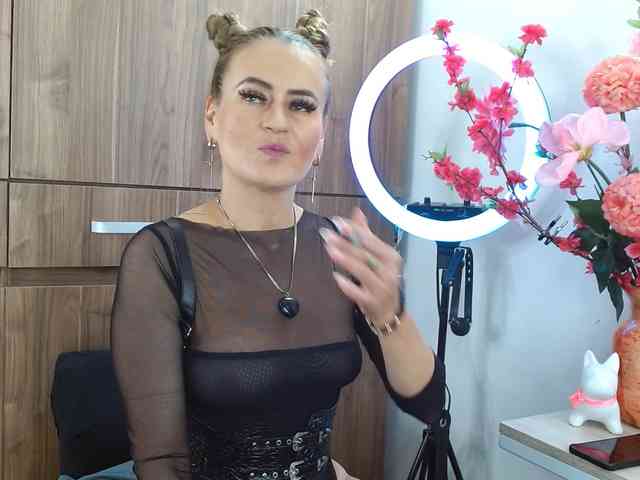 MAGHENTA