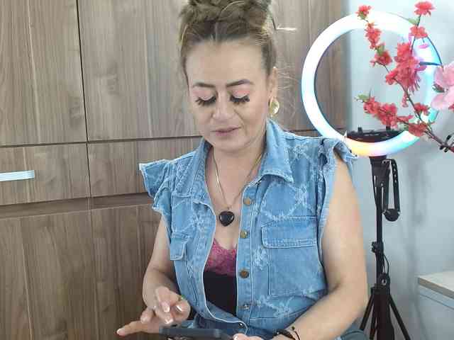 MAGHENTA webcam