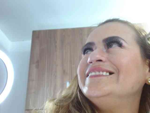 MAGHENTA