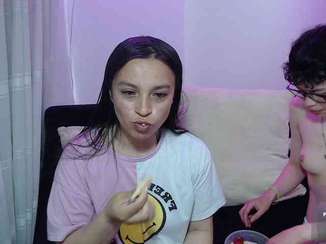 Esmerraldaa-mia webcam