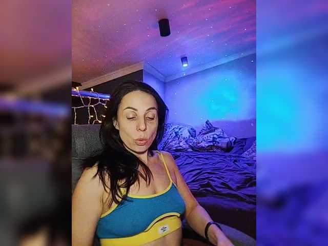 GentleSweet's BongaCams show and profile