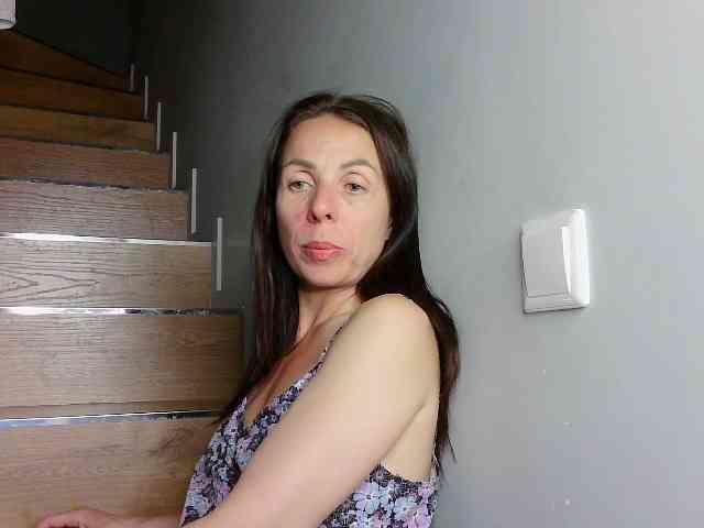 SENORITA_ webcam