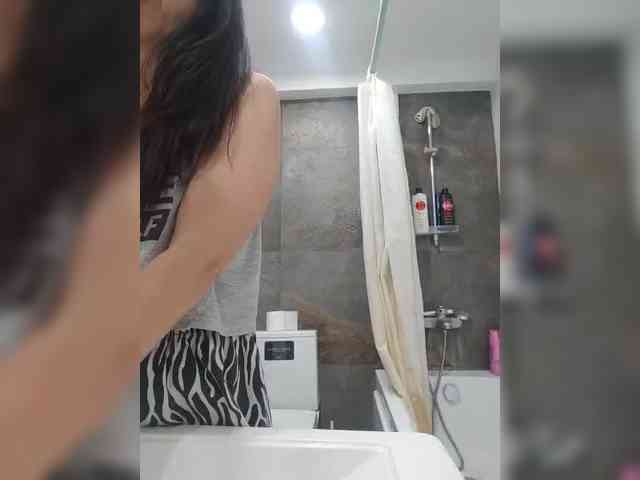 SENORITA_ webcam