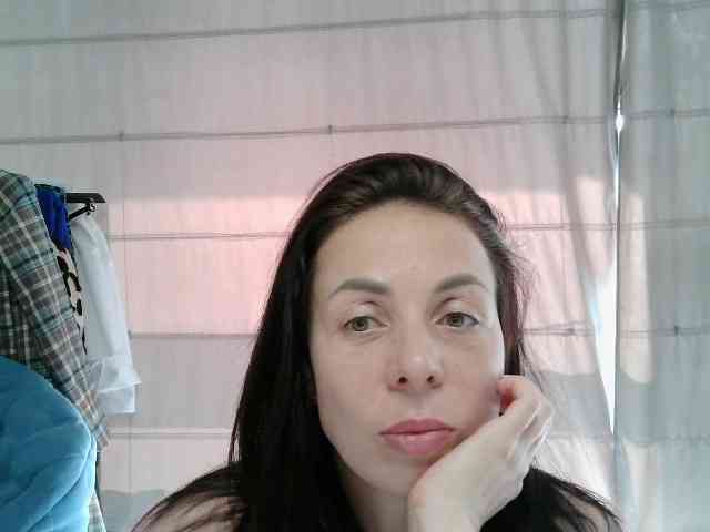 SENORITA_ webcam