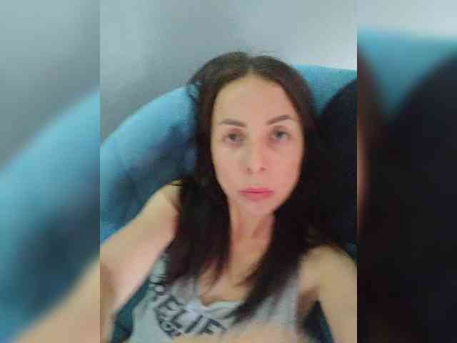 SENORITA_ webcam
