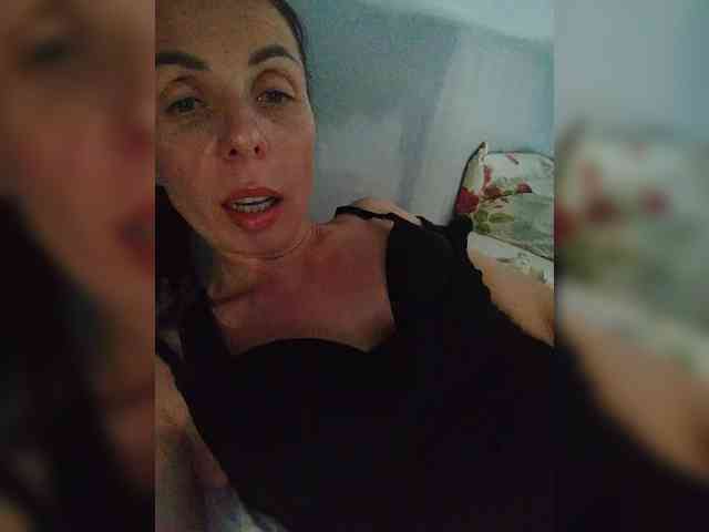 SENORITA_ webcam