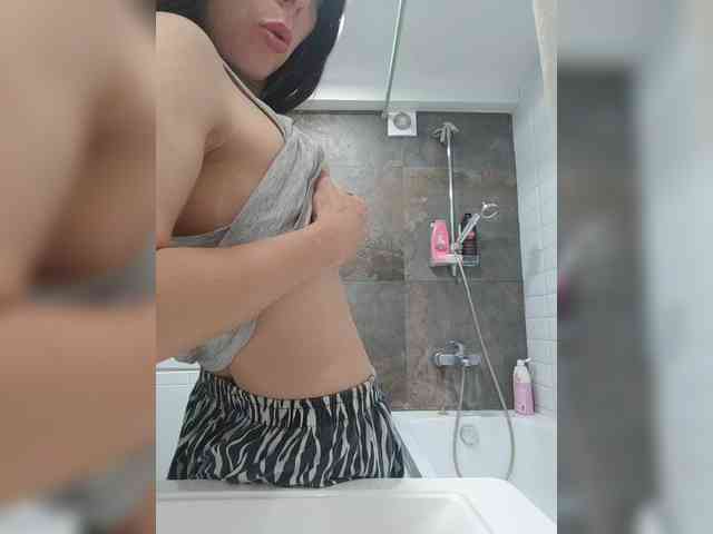 SENORITA_ webcam