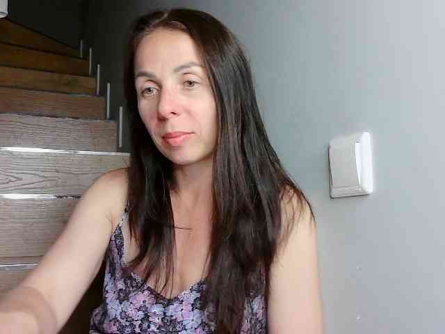 SENORITA_ webcam