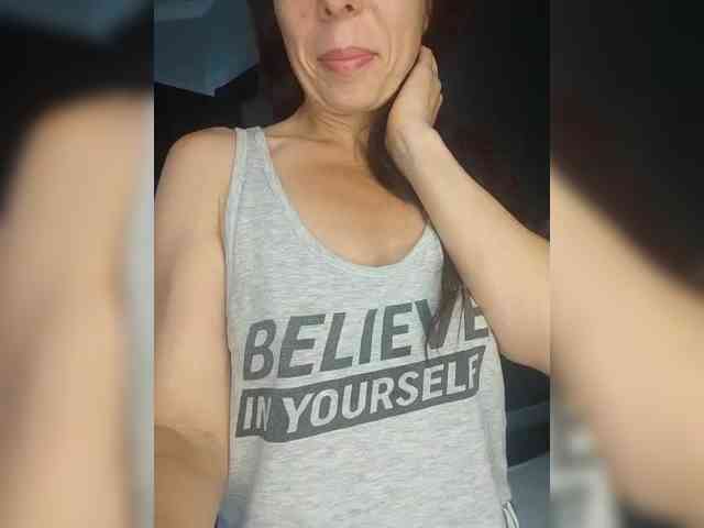 SENORITA_ webcam