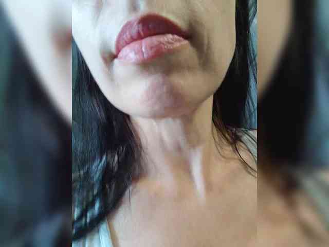 SENORITA_ webcam