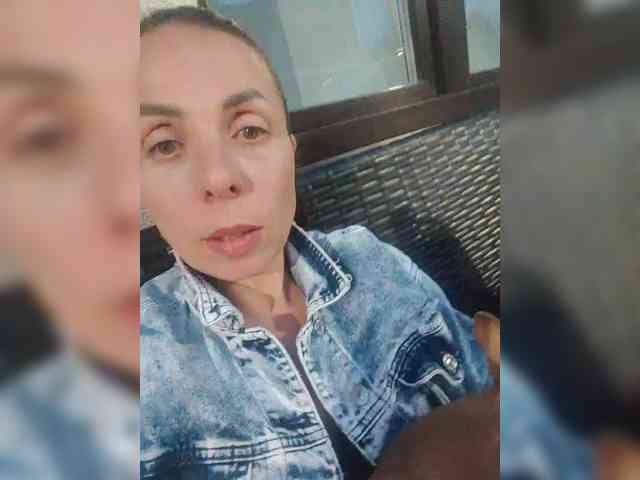 SENORITA_ webcam