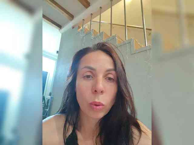 SENORITA_ webcam
